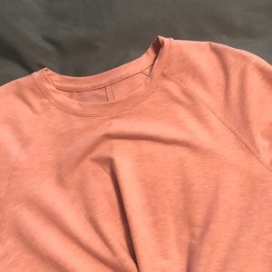 Lulu Lemon knotted/cropped top